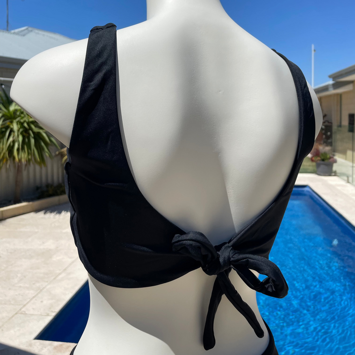 Daisea Bikini Top